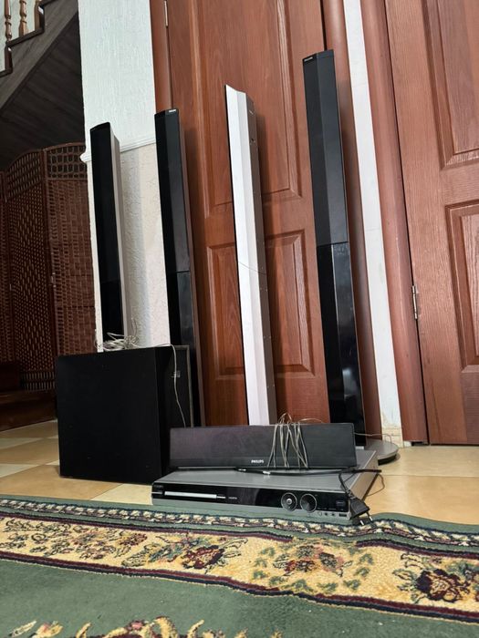 Продам DVD плеер с колонками