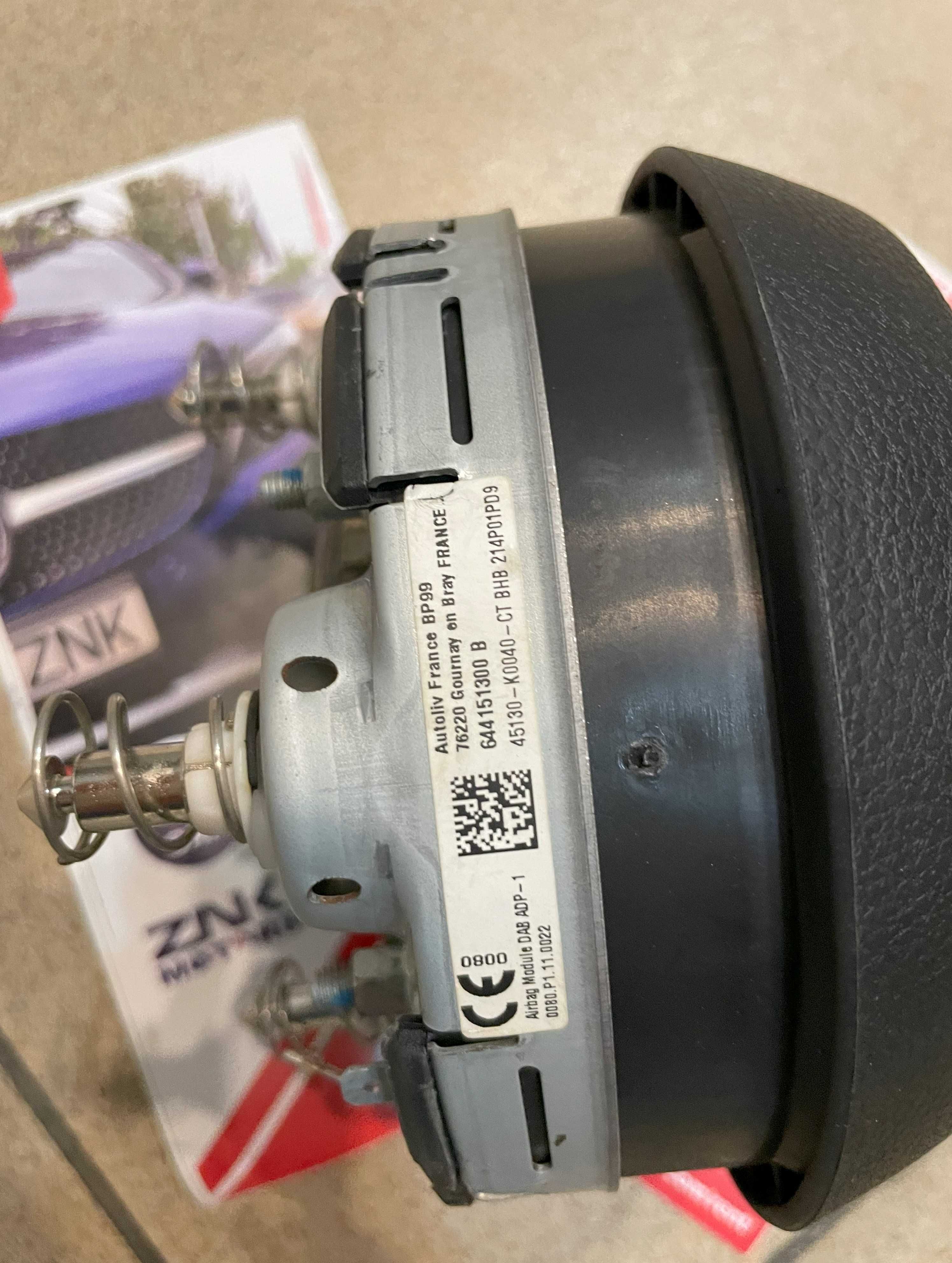 Toyota Yaris 4 plansa de bord - airbag - set centuri de siguranta