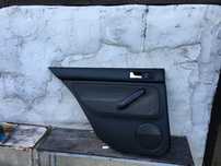 Panoplie Fata Usa Stanga Spate Vw Golf4