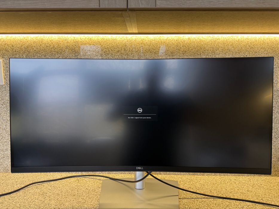 Монитор DELL P3421WM