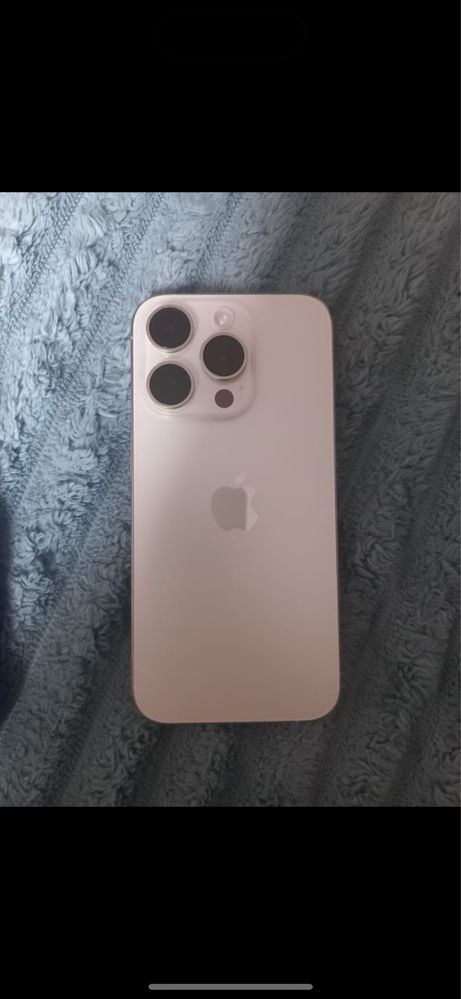 Iphone 15 pro белый