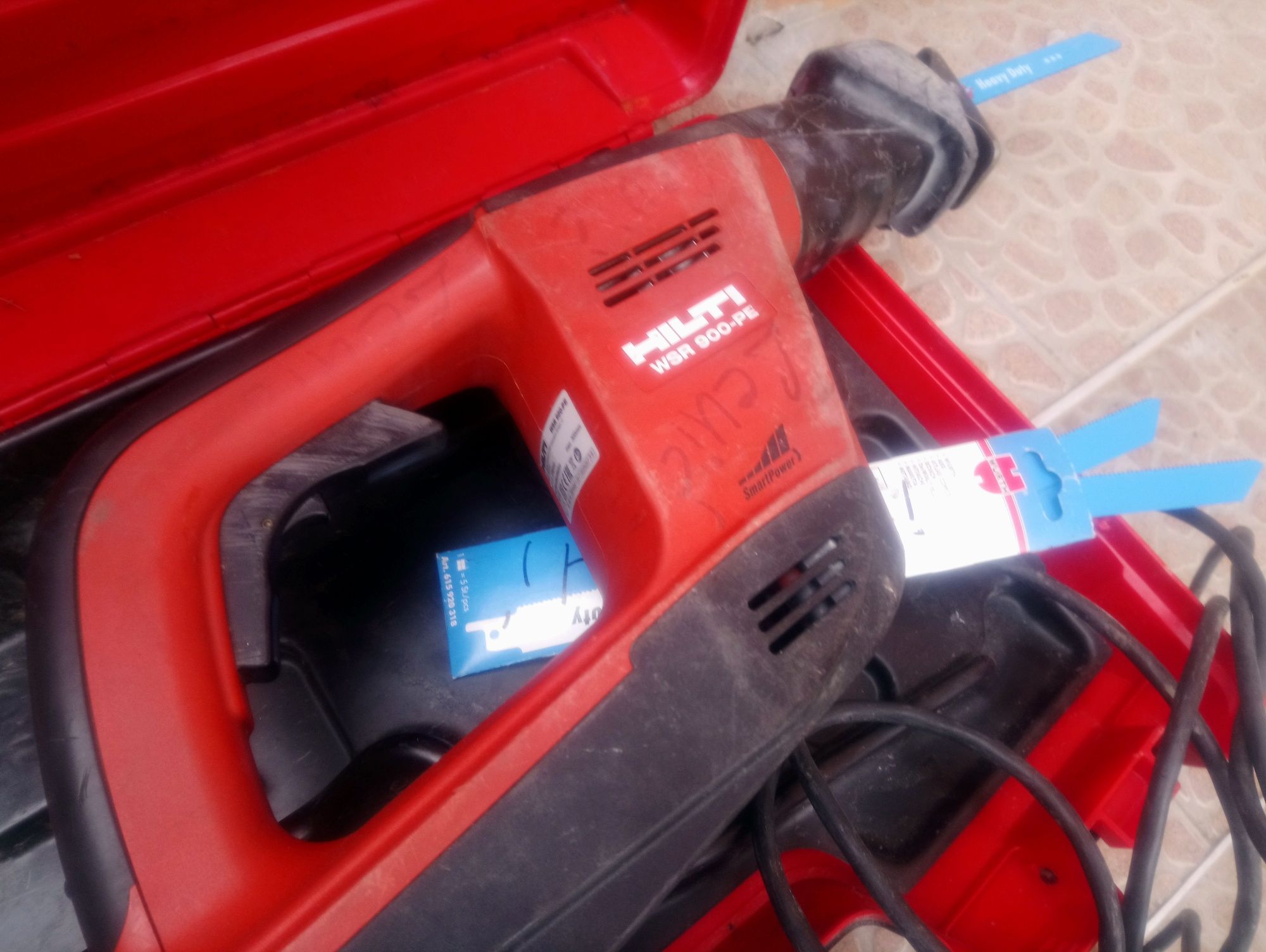 Hilti wsr 900pe Електрическа Ножовка