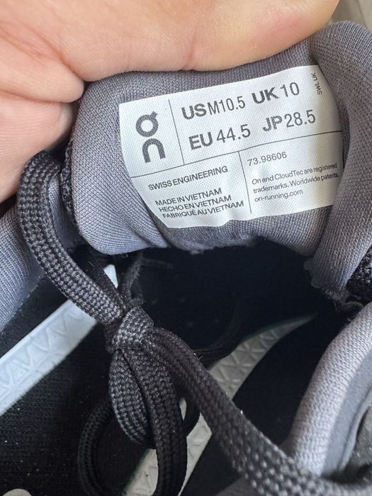 ON Cloudventure Waterproof мъжки обувки номер 44.5