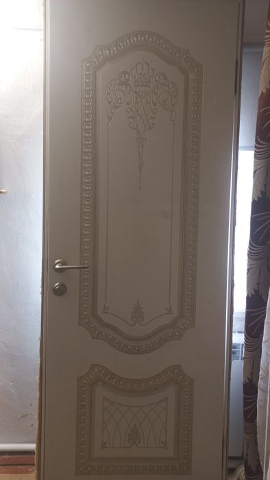 Дверь межкомнатная бу