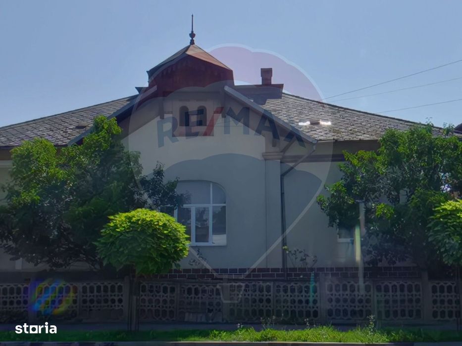 Casă / Vilă cu 3 camere de vânzare în zona Ultracentral