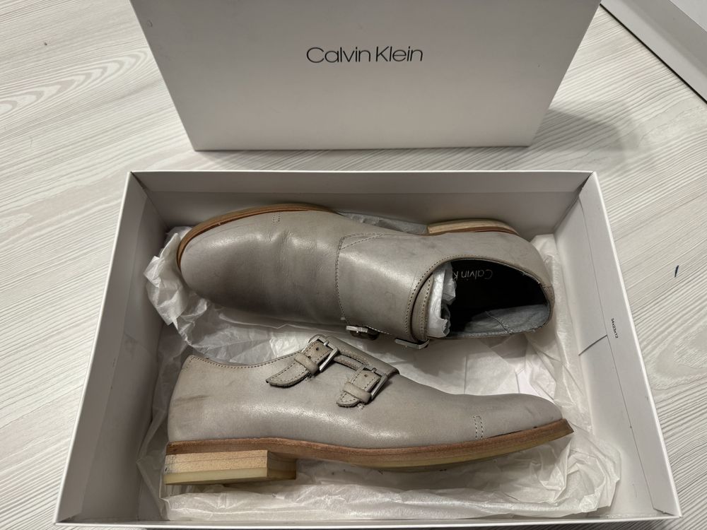 Pantofi Calvin Klein piele gri, nr.40