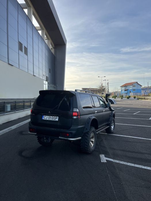 Mitsubishi Pajero Sport