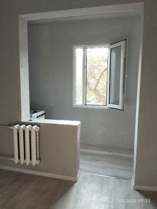 Юнусабад 66 квартал. Продается квартира 2/2/4