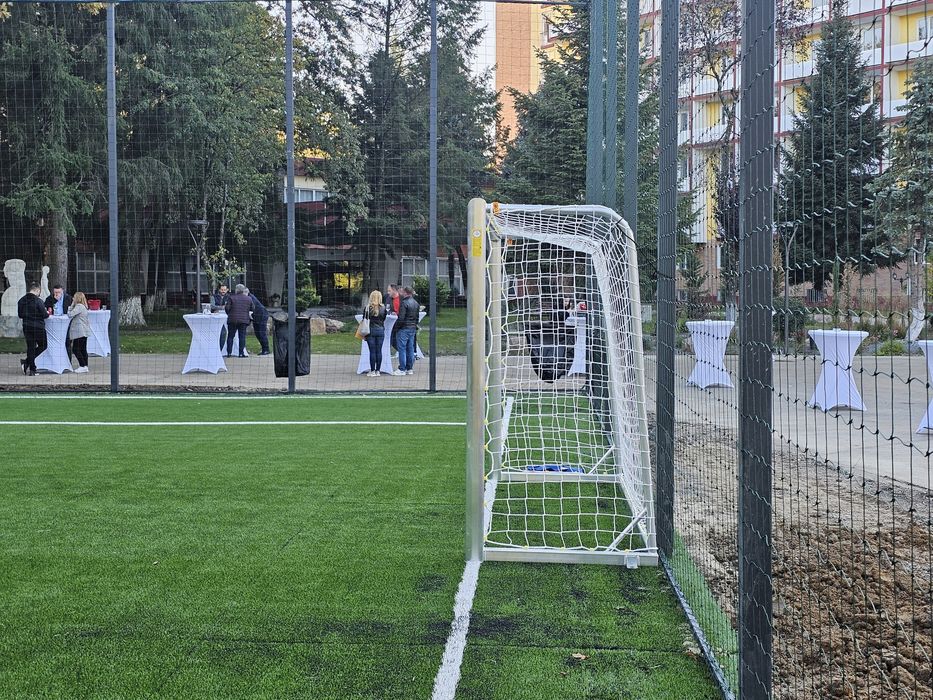 PORTI DE FOTBAL MOBILE din aluminiu dimensiunea  3X2X1 m /  3X2X1,5 m