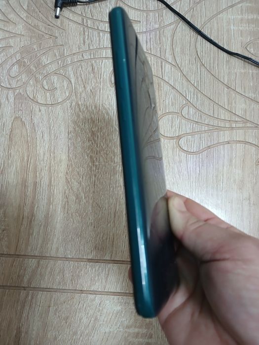 Redmi 8 урта холатта