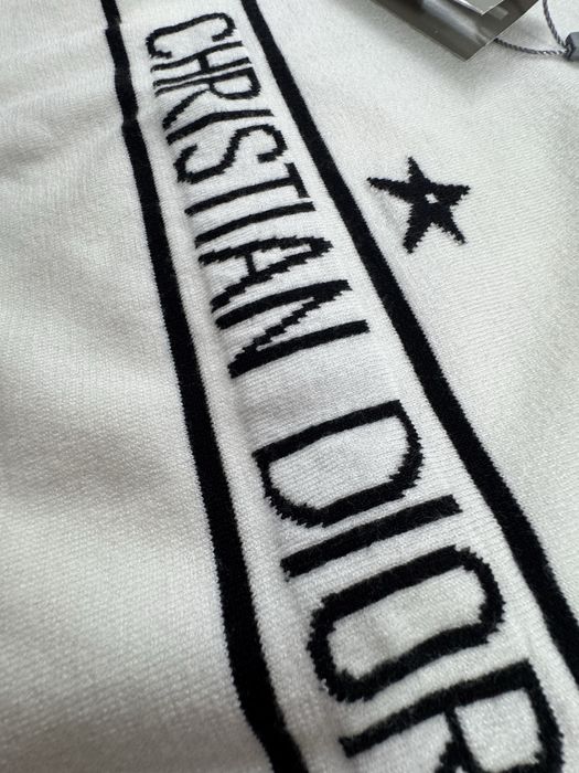 Dior-Автентична чисто нова дамска блуза М номер