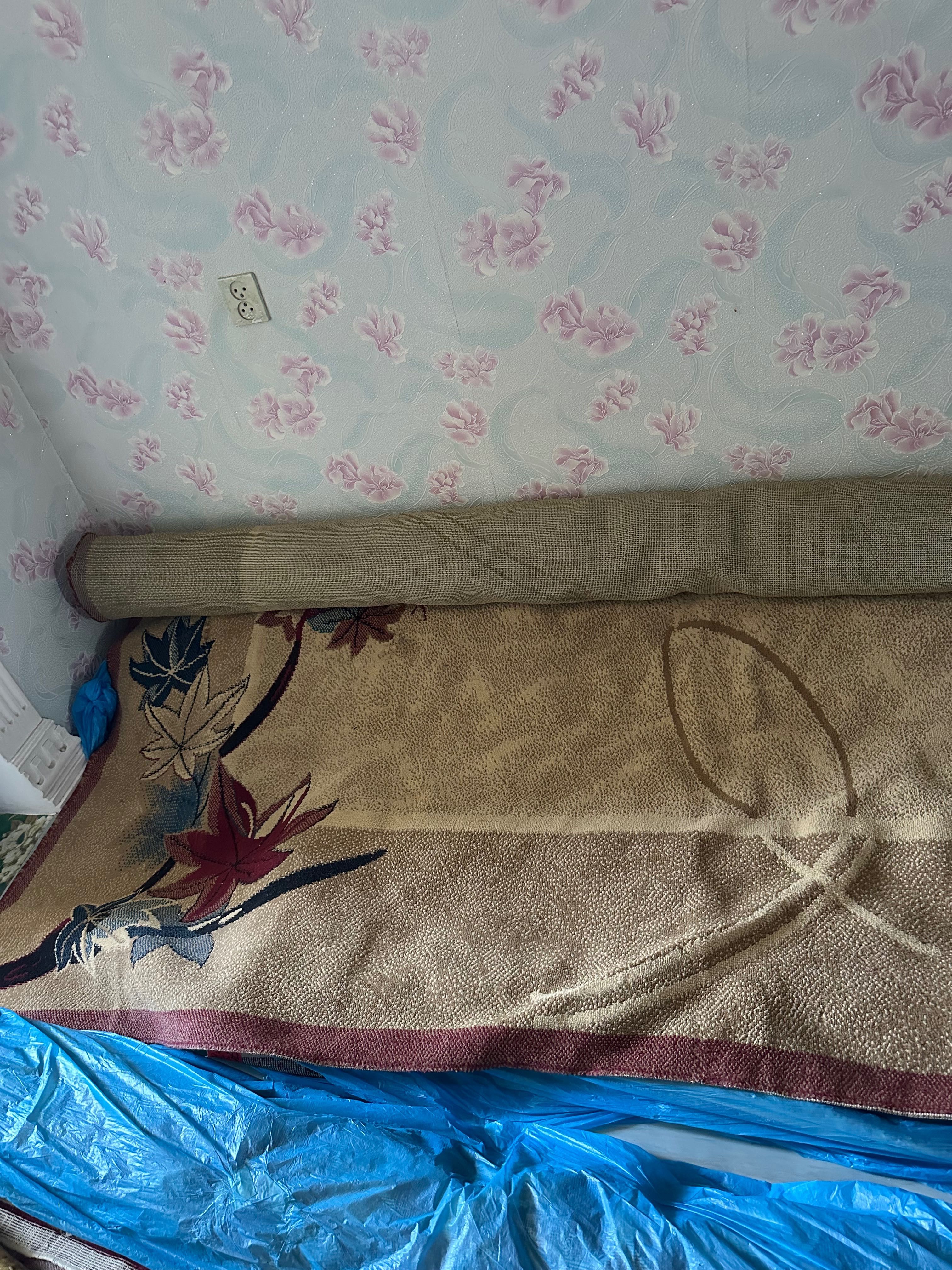 Ковер продам срочно