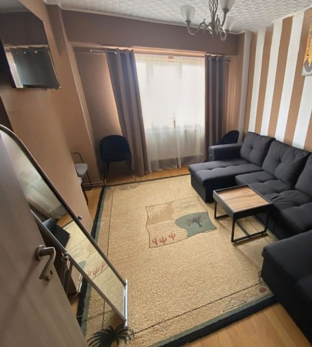 Apartament generos 4 camere 120 m2 utili, ultracentral, Radauti km 0