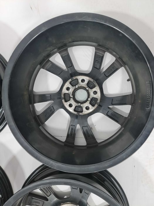 Jante 17 VW Passat B7 B8 VW T-roc Golf 6,7,8 5x112, 57.1 , 6.5j , et46