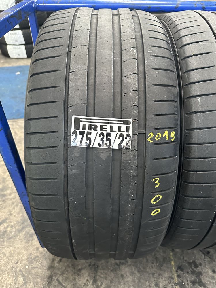 275/35/22 Pirelli