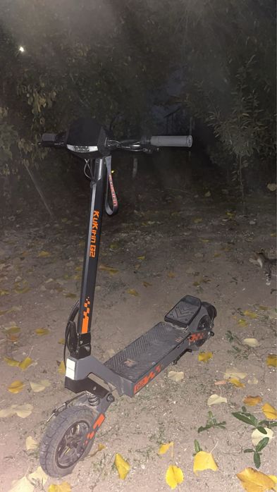 Vand trotineta kukirin g2 folosita