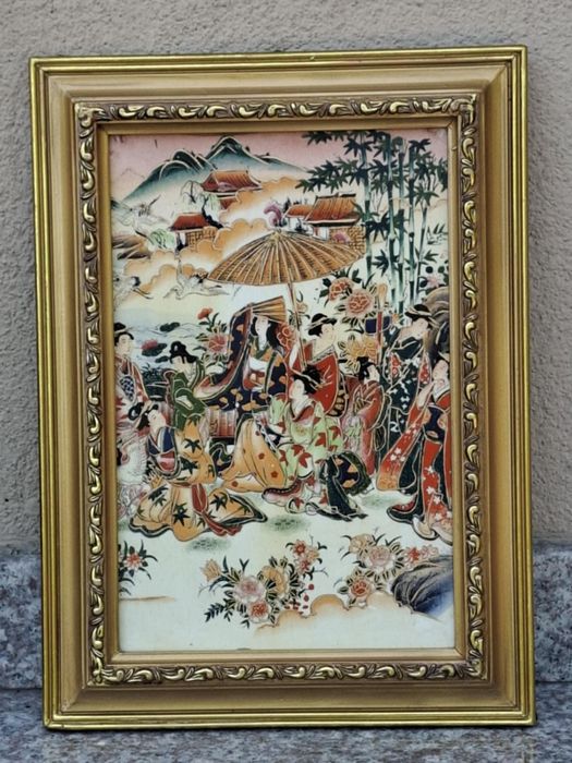 Tablouri pictate manual pe portelan