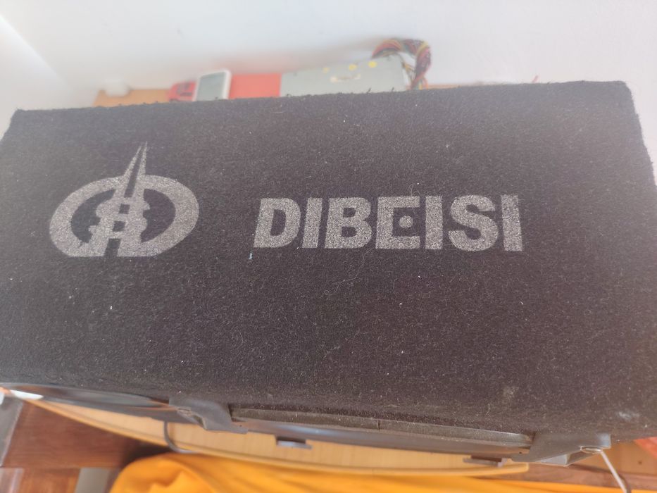 Subwoofer Dibeisi auto