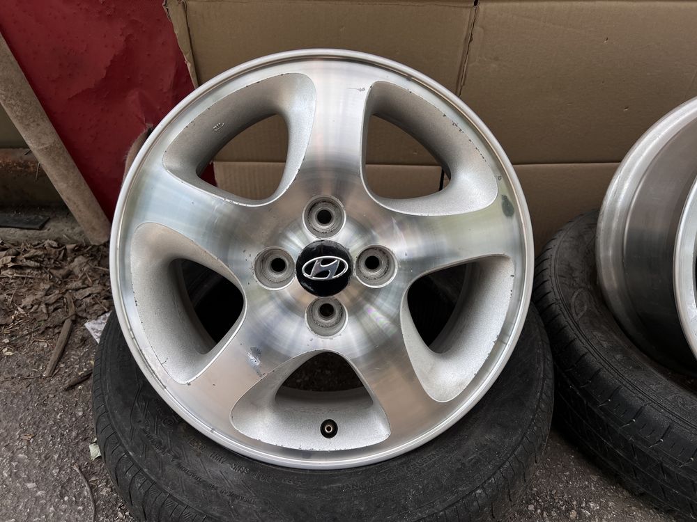 Джанти за хюндай 15” 4x100 6j ET45