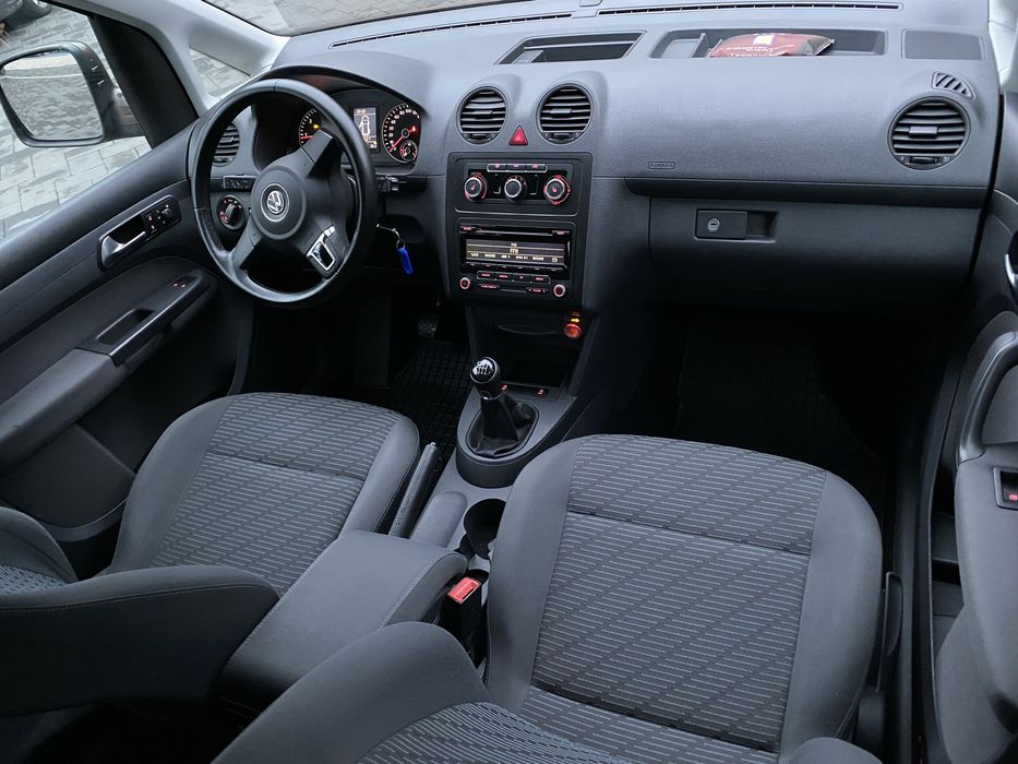 VW CADDY LIFE~  2,0~Tdi-140-Cp--Euro 5-