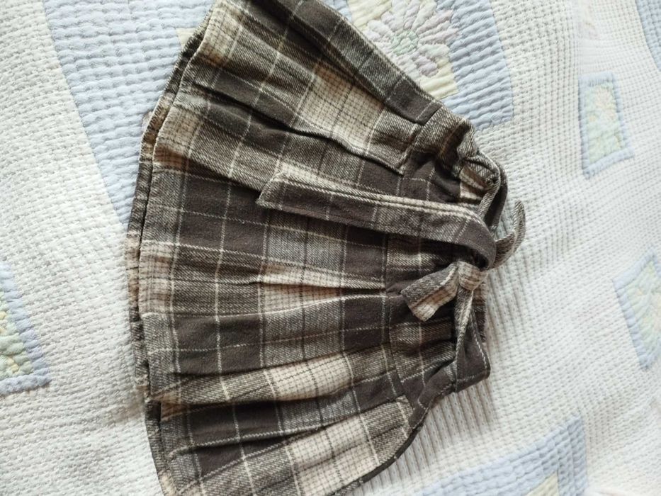 Рокли за момиче 5-6г.