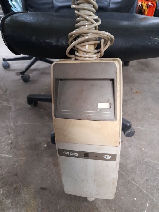 Телевизор Панасоник, Прахосмукачка ЕТА и 3 бр СД  та за кола с шейна