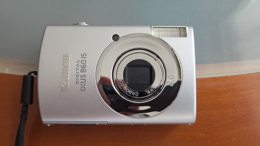 CANON IXUS 860 IS Silver