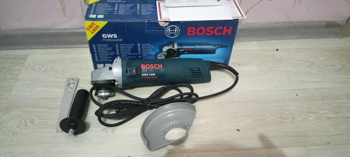 Продается болгарка Bosch.