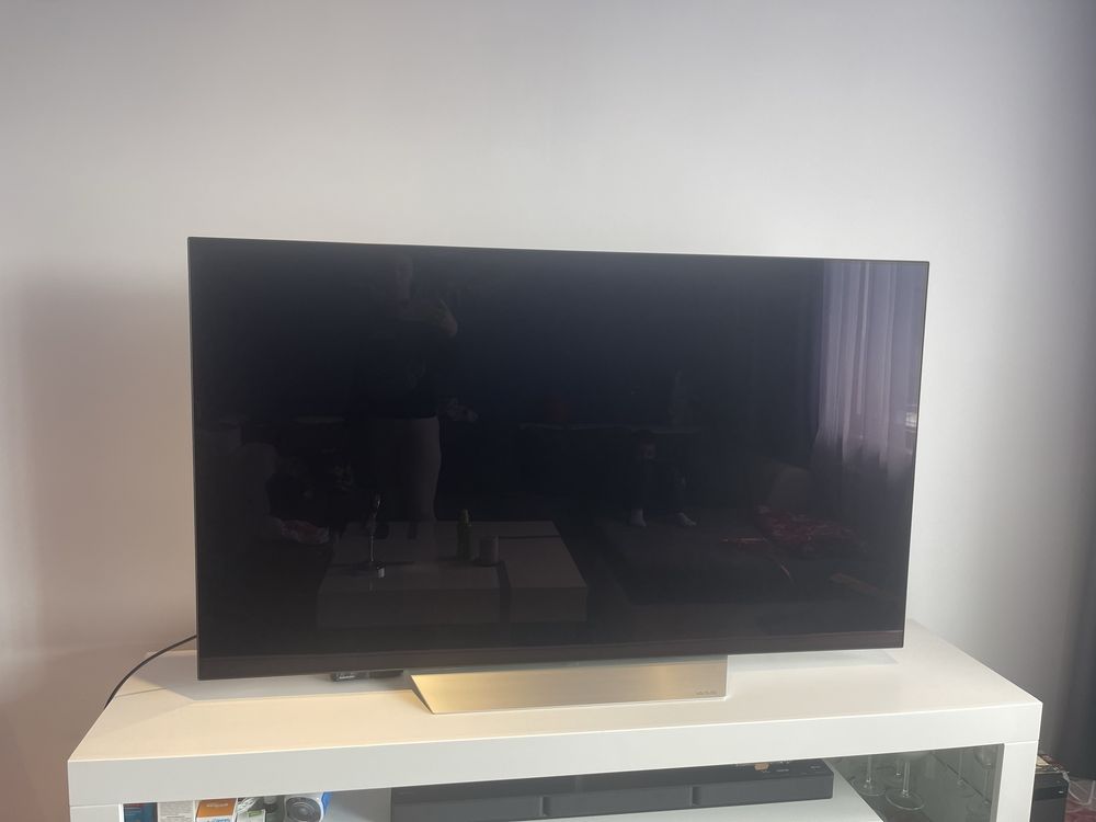 Телевизор LG Oled 65” C7V / като нов /