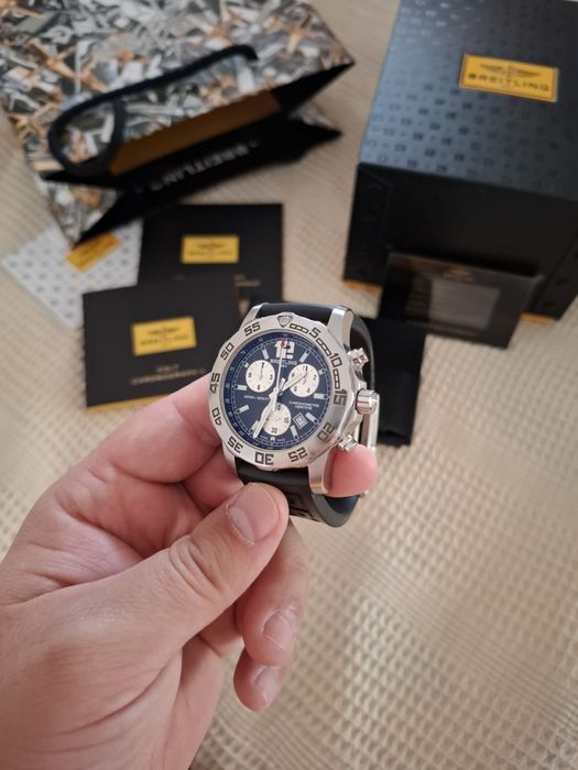 Breitling colt 44 мм  пълен комплект като нов !