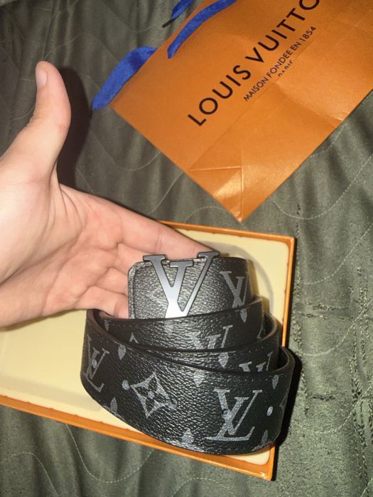 Curea LV si portofel tot cutie etc