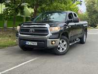 Toyota Tundra 2014 5.7
