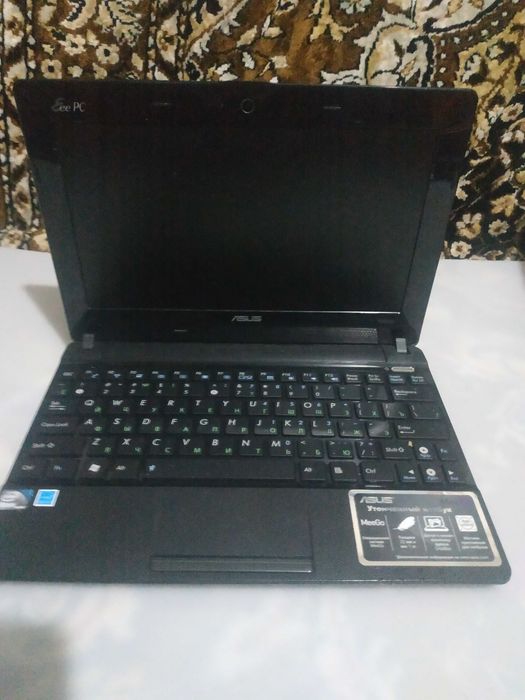 Продам нетбук asus на запчасти