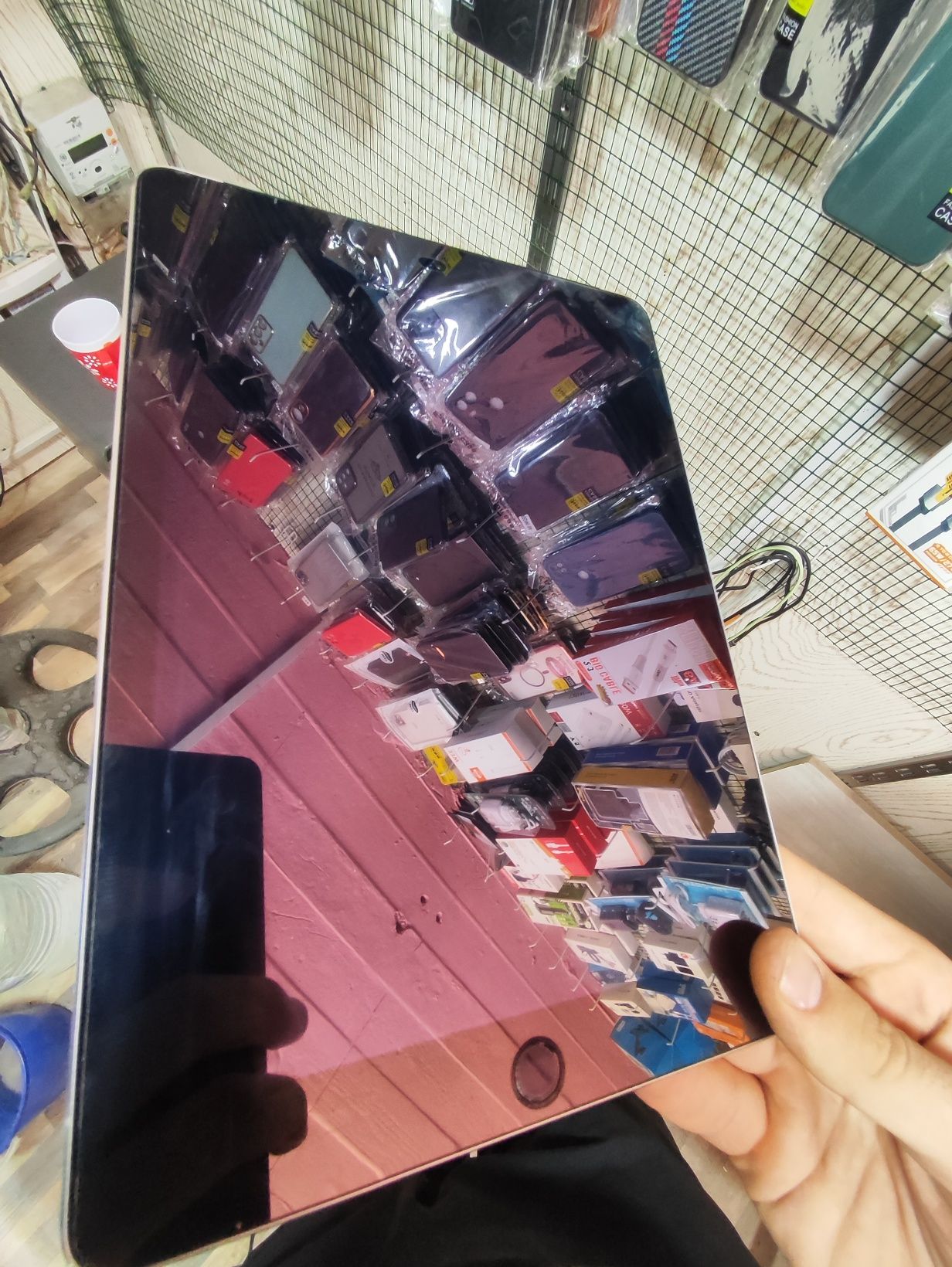 Ipad air 2/ xotira 128tali ideal