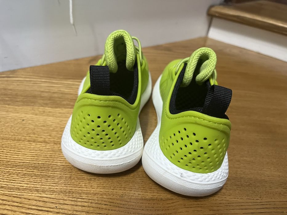 Adidas Crocs vara