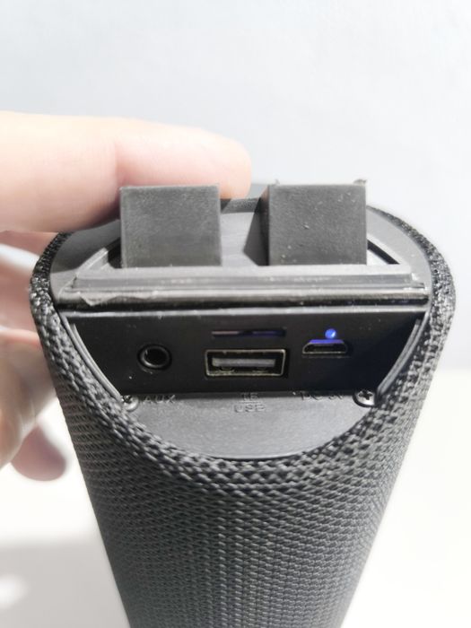 Портативная беспроводная мини-колонка