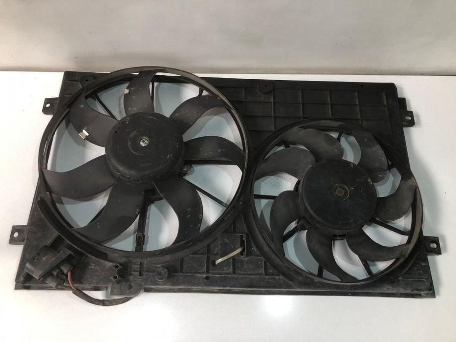 Electroventilator Volkswagen Touran facelift (2010-2015) [1t3] 1.4 tsi CDGA 1K0121207BB