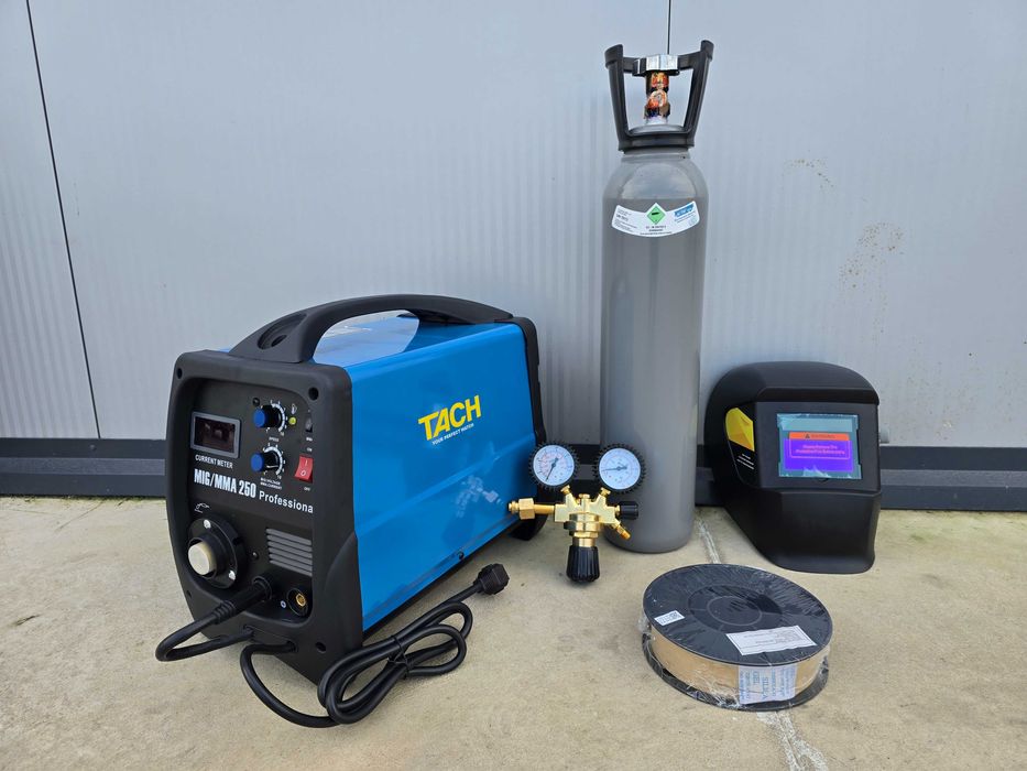 КОМЛЕКТ 250А МАХ Телоподаващо + Електрожен Инверторно ЕВРОБУКСА с дисп