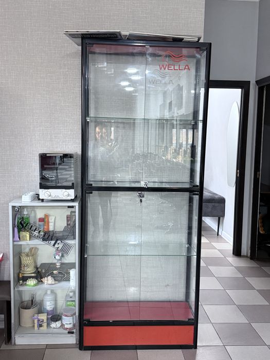 Отдам бесплатно шкафчики