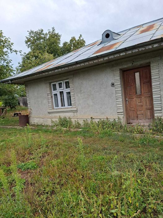 Casa de vanzare in Husi.