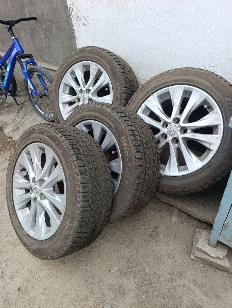 Автошины  Диски Тоета альфат камри