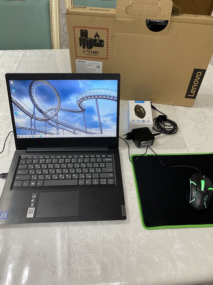 Продается ноутбук Lenovo core i3-7