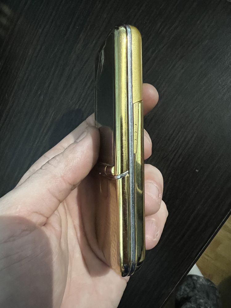 Telefon Nokia 8900e Gold