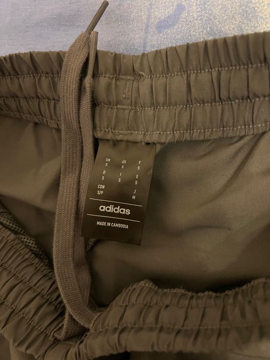 Adidas Оригинален комплект/Tracksuit S размер