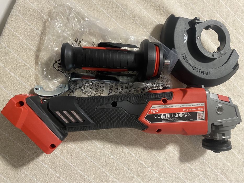 Milwaukee , flex M18 FSAGV 125XB model cu variator nou