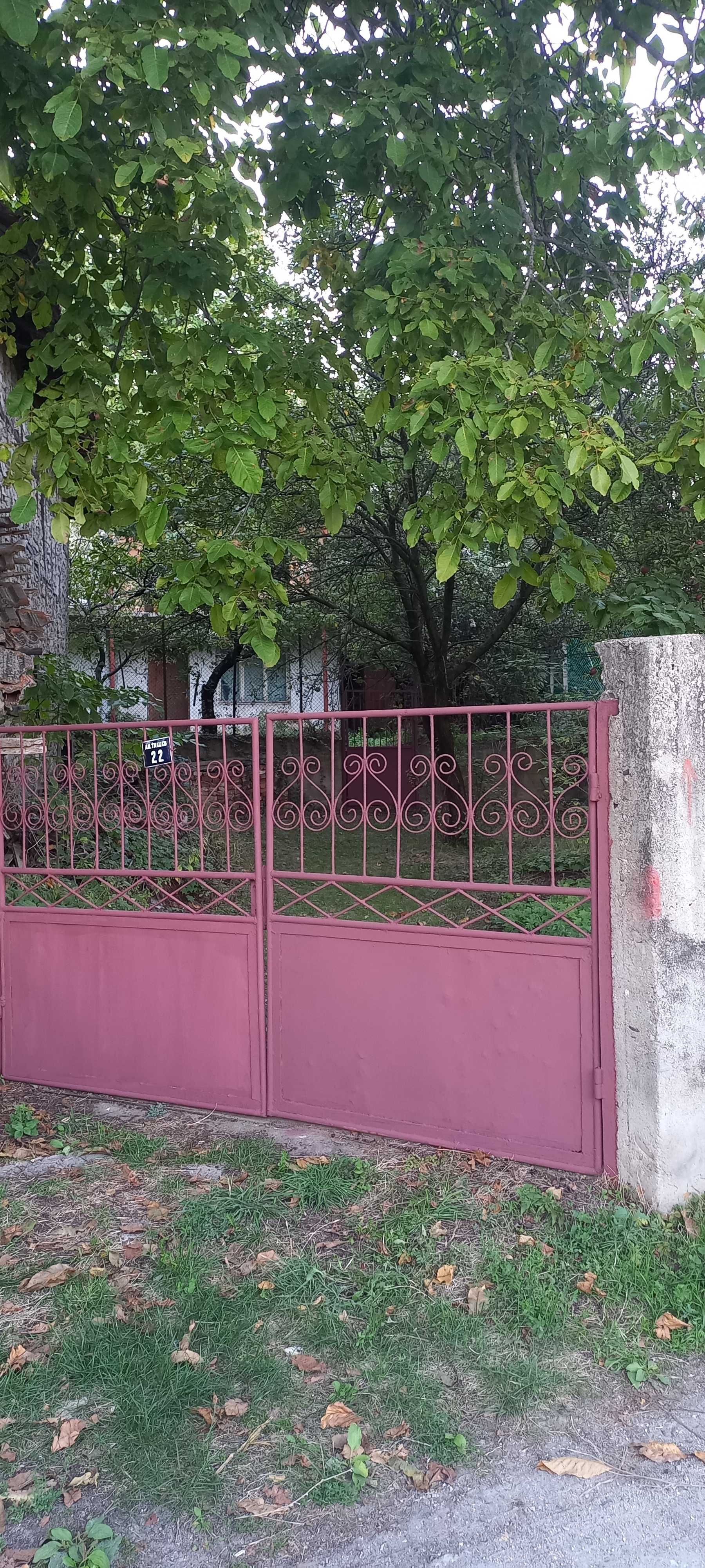 Продава от собственик къща в село Орешец Обл. Пловдив в Родопите