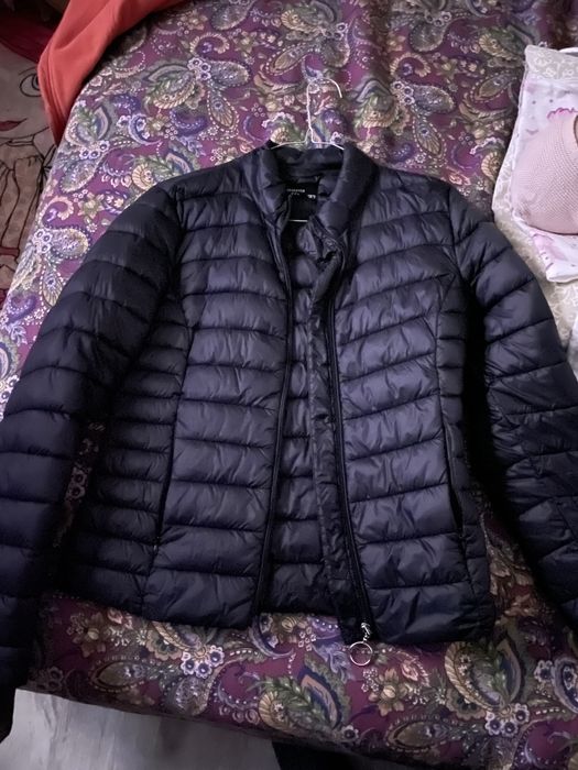 Geaca dama material usor si calduros
