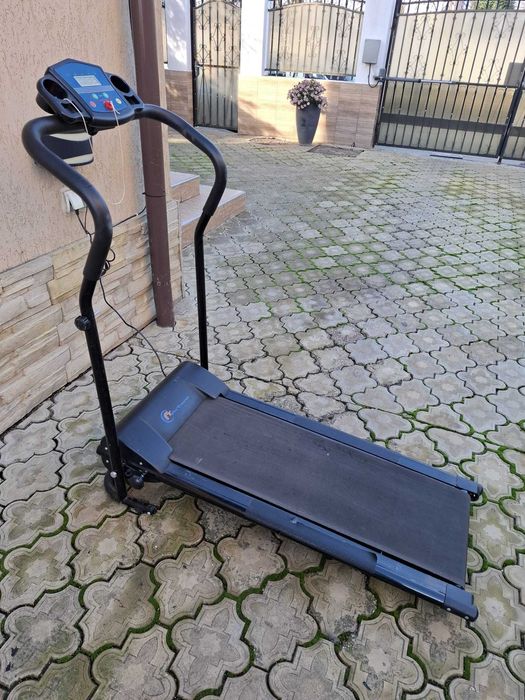 Banda Alergat electrica FITTRONIC si Stepper Strong cu afisaj