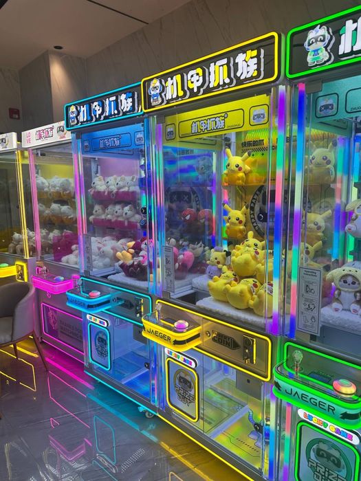 Xvatayka igrushka aparati park bolalar va odam gavjun joylarga biznes