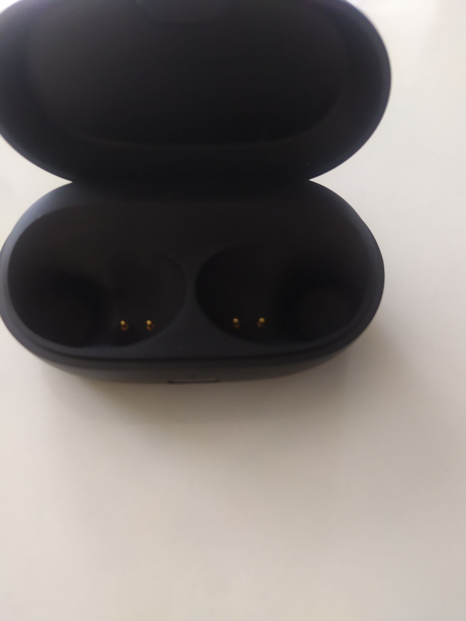 зарядна кутийка за слушалки Jabra
